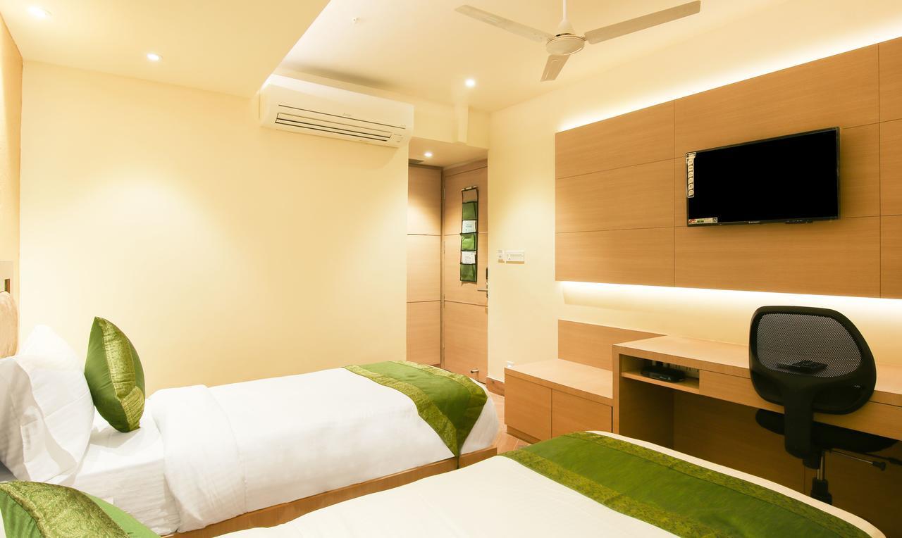 Treebo Hoops, Near Kolkata Airport Hotel Ngoại thất bức ảnh
